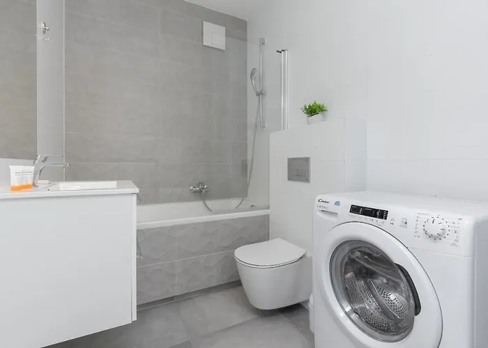 شقة Beautiful Pet-friendly Grzybowska By Renters *